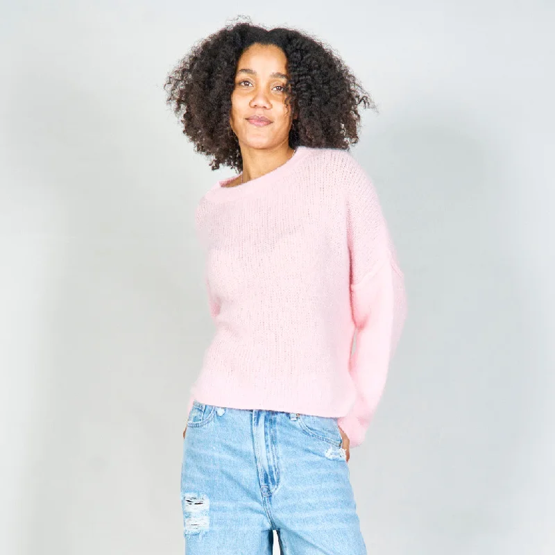 LIGHTPINK