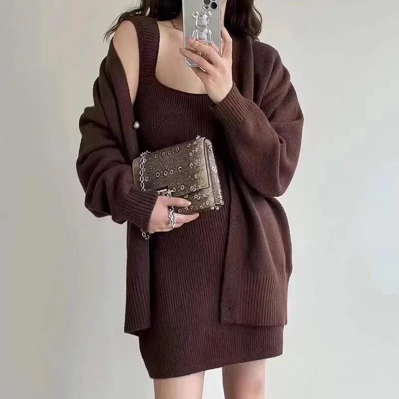 Deal Explosion Reming Set of Dress and Cardigan