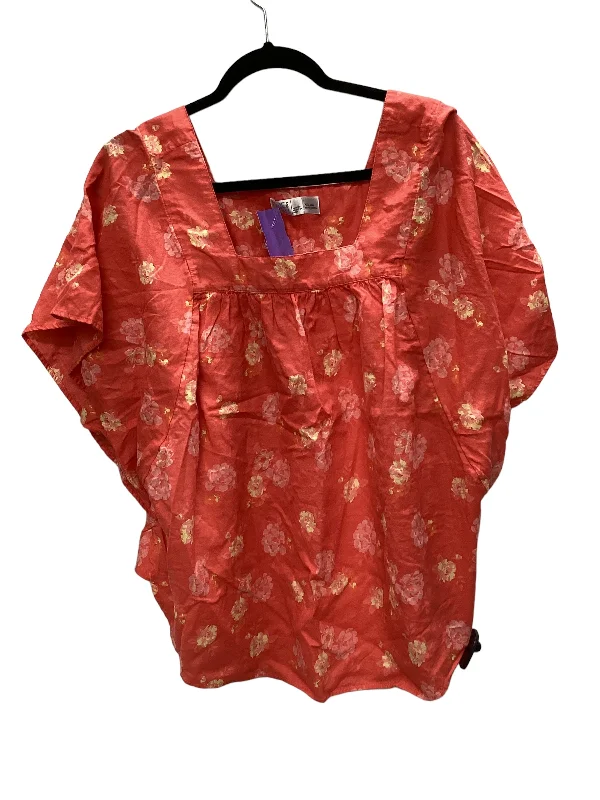 Weekend Savings Sensation Top Short Sleeve By Time And Tru  Size: Xxl