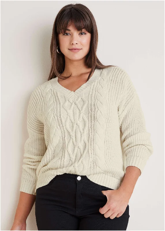 Weekend Bargains to Love Cable Knit Sweater - Off White