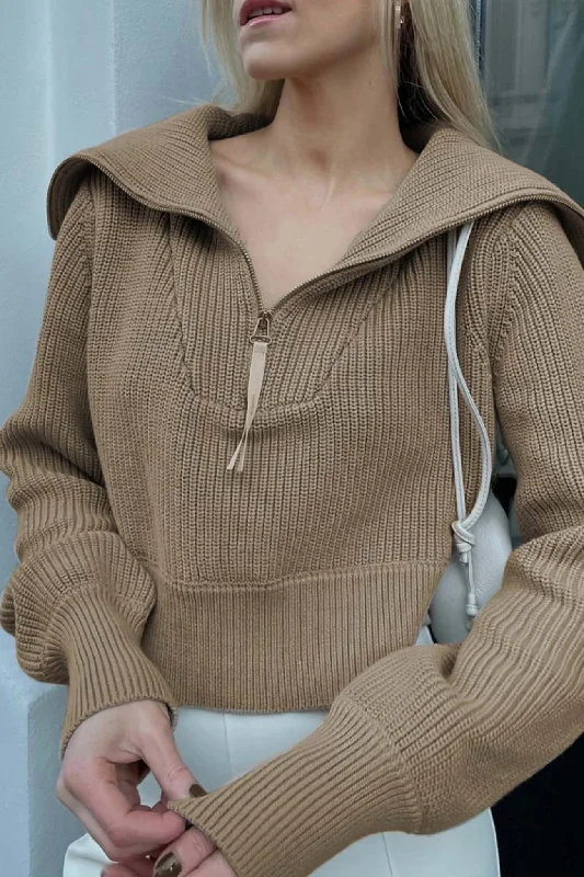 Doorbuster Deal BerryBetty - Solid Lapel Zipper Sweater