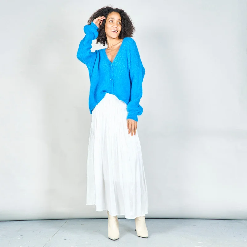 Clearance Sale Oversized knit cardigan with button closure wholesale