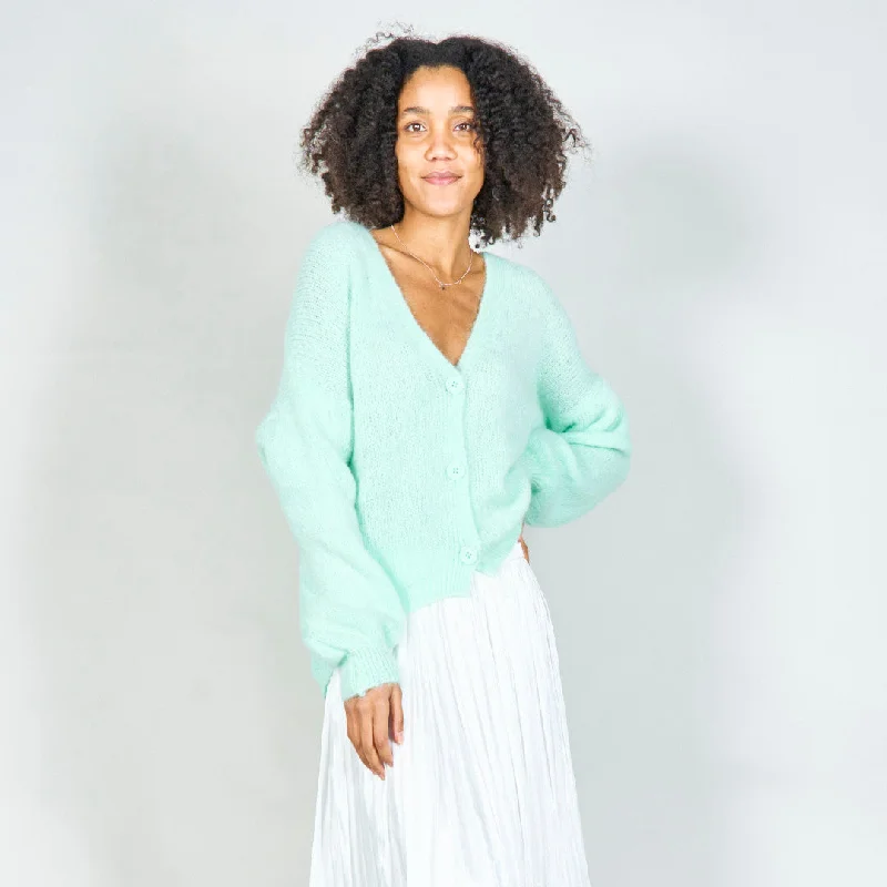 CELADON