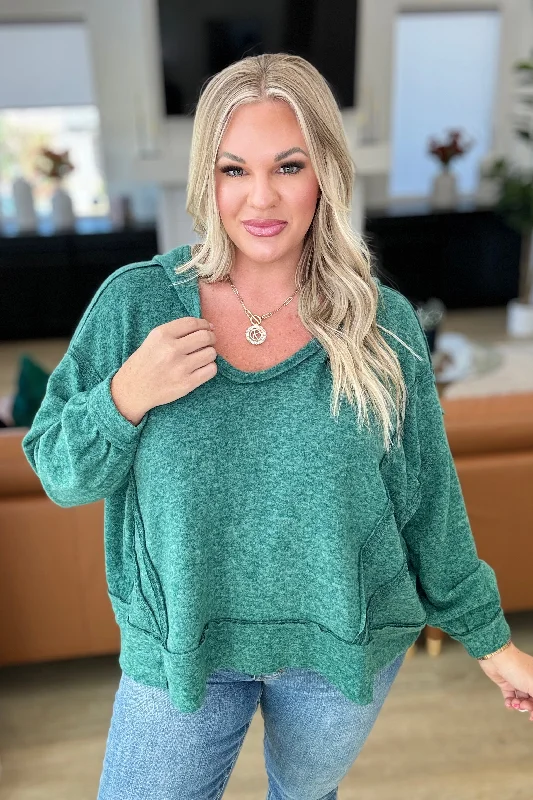 Weekend Savings Extravaganza Leave It To Chance Hooded Scoop Neck Pullover in Dark Green