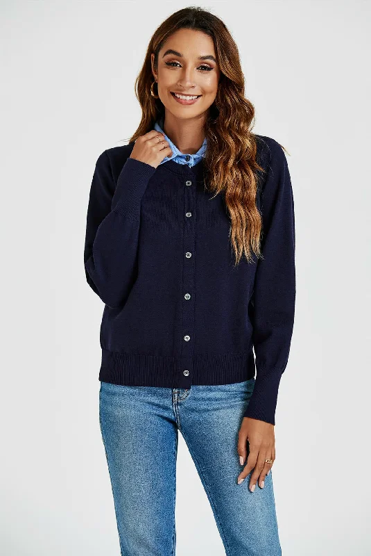 Weekend Specials to Indulge In Shirt collar with knitted cardigan