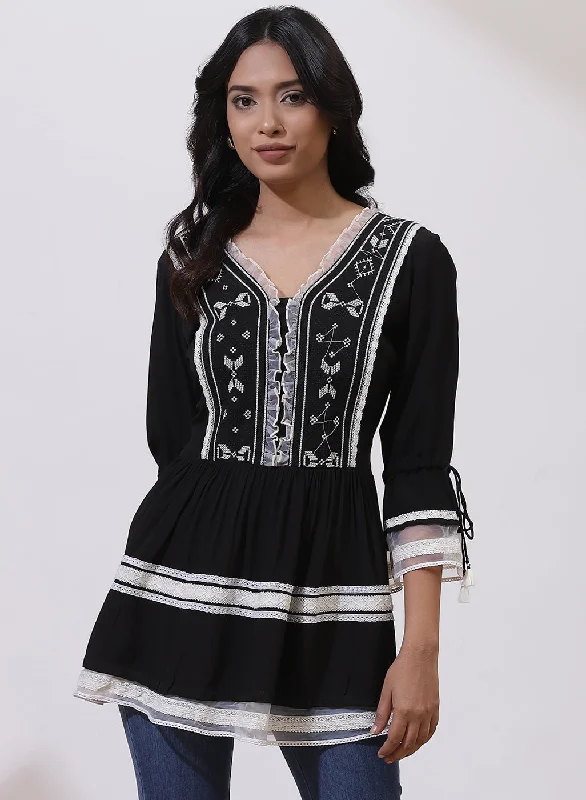 Discount Days Black Tunic With Embroidery & Lace