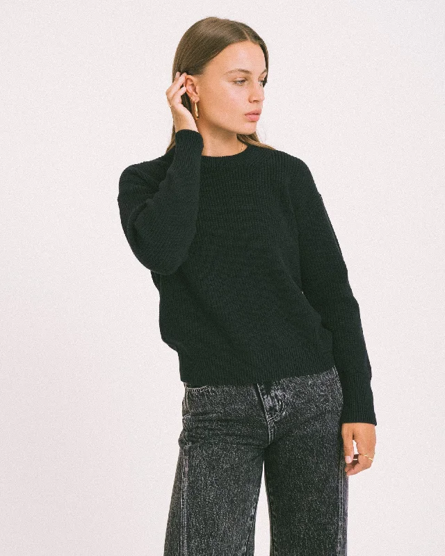Weekend Deals That Dazzle Mila Twist Rundhals Strick Pullover Schwarz