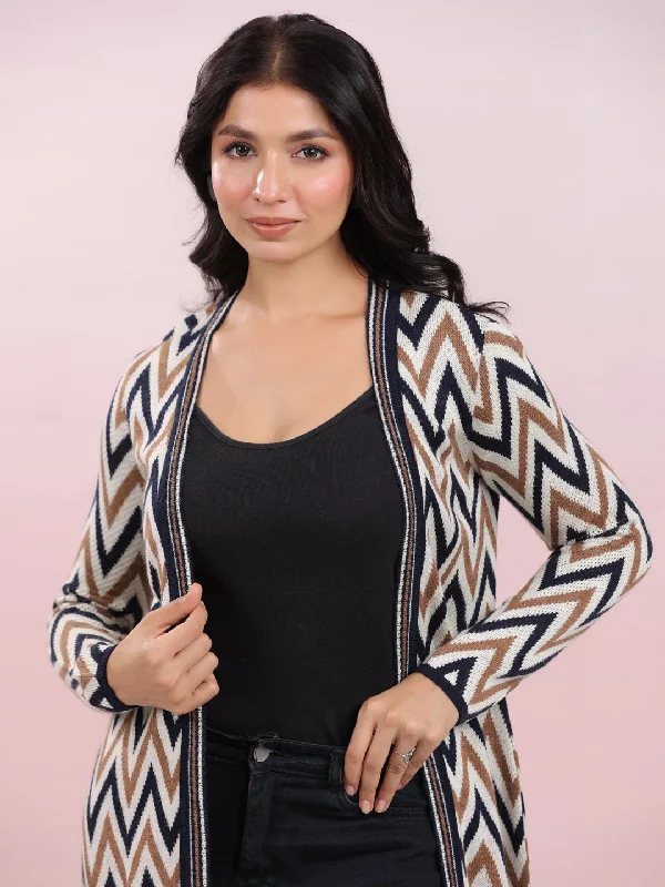 Price Meltdown Off White Woolen Chevron Printed Winter Shrug