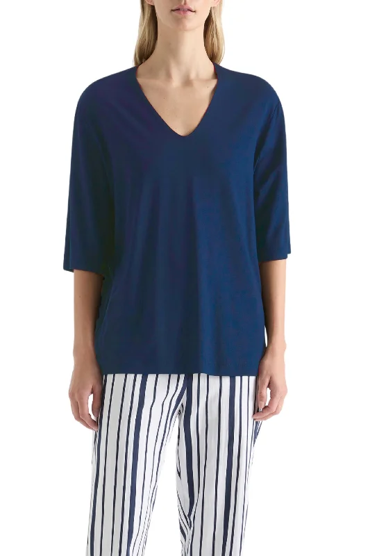Weekend Savings Spectacular V STRETCH PLAZA - F018323