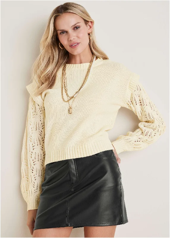 Weekend Specials to Indulge In Pointelle Sleeve Crew Neck - Off White