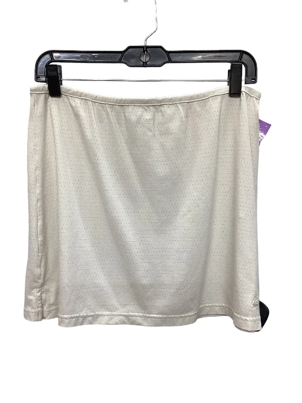 Massive Deals Cream Athletic Skirt Clothes Mentor, Size M