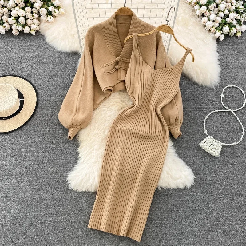 Midnight Sale Dalla Woolen Dress with Cape Sweater