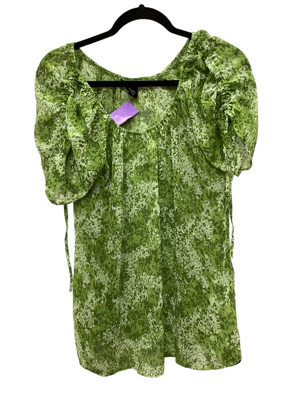 Weekend Bargains Just for You Top Short Sleeve By Apostrophe  Size: L