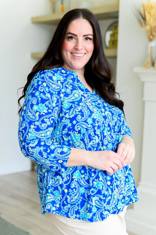 Weekend Bargains to Enjoy Lizzy Babydoll Top in Royal and Mint Paisley