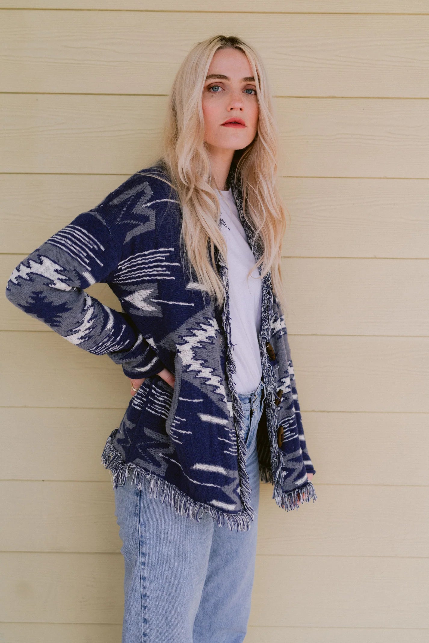 Huge Discounts Blue Aztec Arrow Cardi