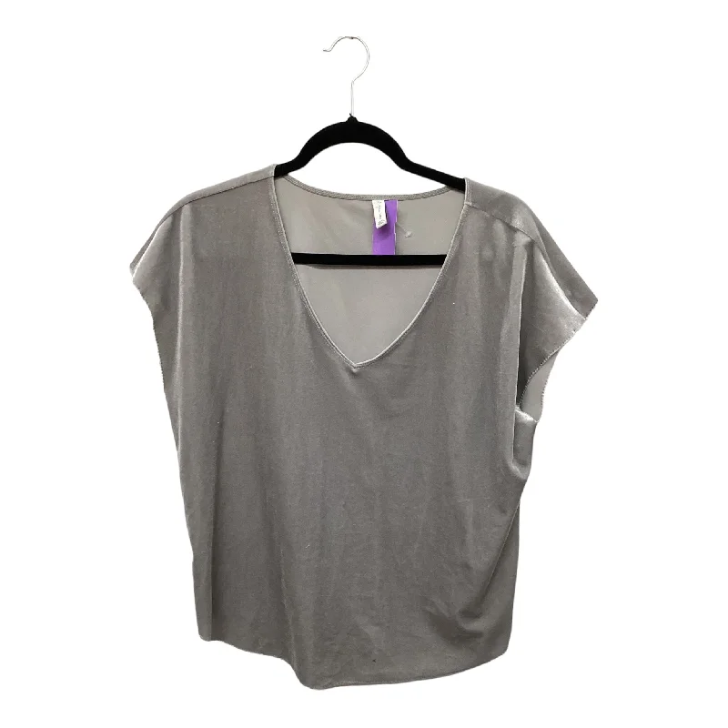 Midnight Madness Top Short Sleeve Basic By Clothes Mentor  Size: S