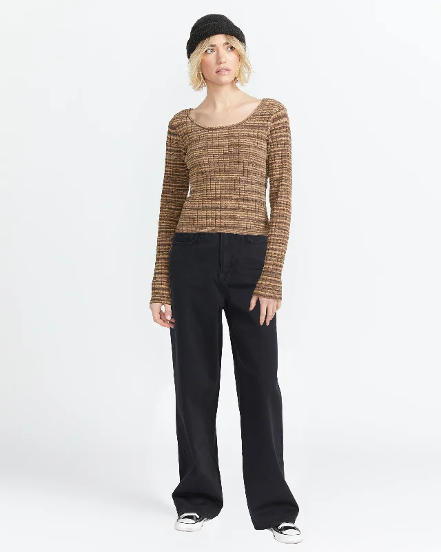 Holiday Sale Fantasy Time Long Sleeve Top - Bear Brown
