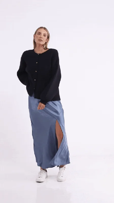 Epic Value Party in a Cardi - Black