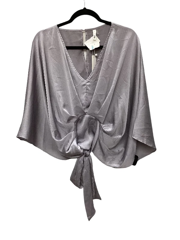 Closeout Deal Purple Top Short Sleeve Glam, Size S