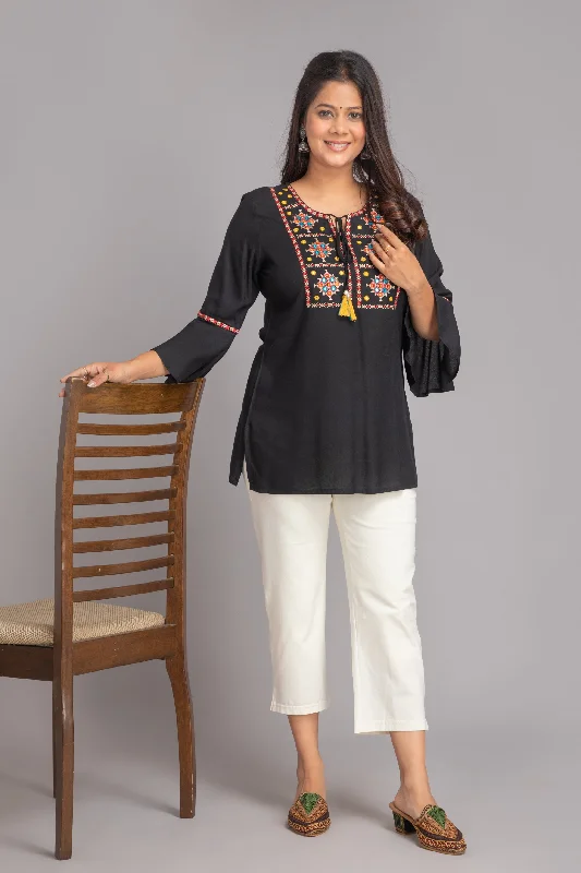 Discount Extravaganza SUTI WOMEN RAYON EMBROIDERED TOP WITH DORI TESSELS