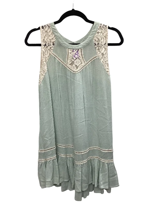 Now or Never Green Top Sleeveless Umgee, Size M