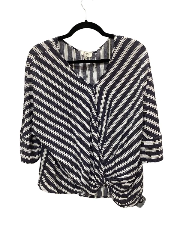 Sneak Peek Sale Top Short Sleeve By Umgee  Size: S