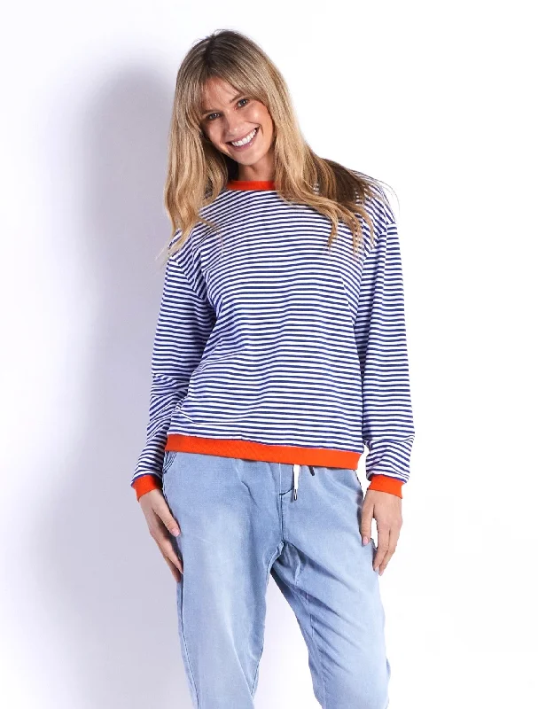 Weekend Deals That Thrill Leon Tee - Blue