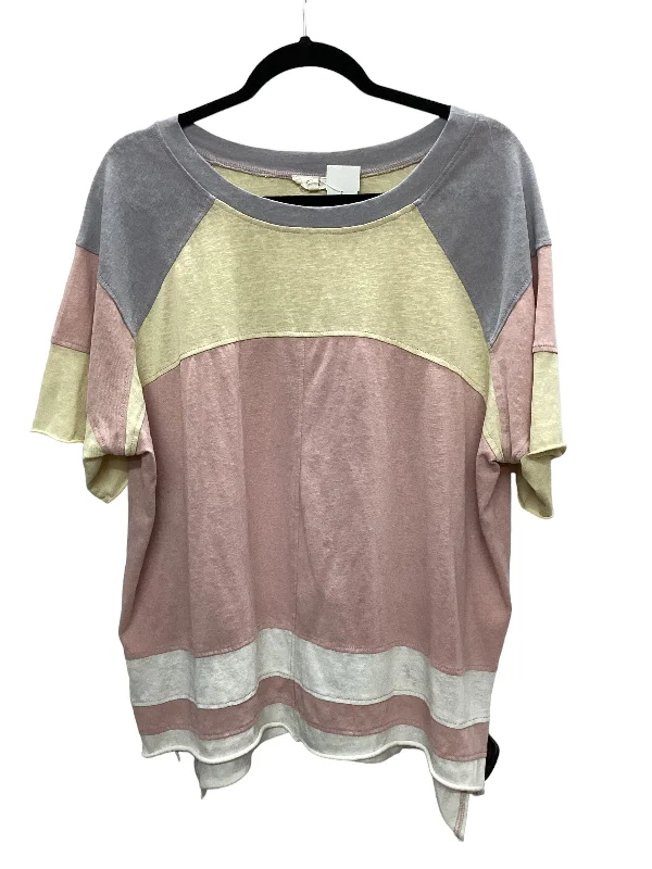 Weekend Specials to Relish Multi-colored Top Short Sleeve Easel, Size M