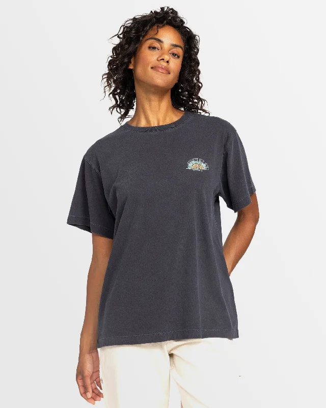 Weekend Savings Spectacular Womens To The Sun Short Sleeve T-Shirt