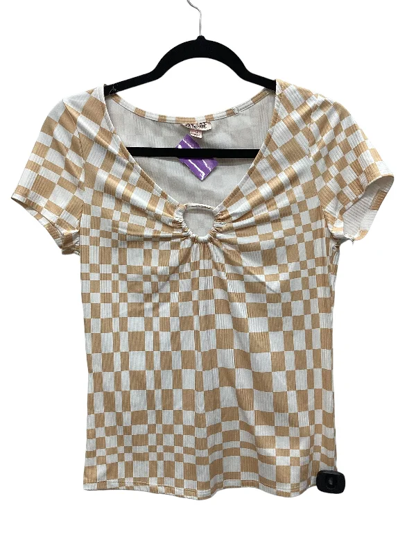 Stock Clearance Tan Top Short Sleeve Clothes Mentor, Size M