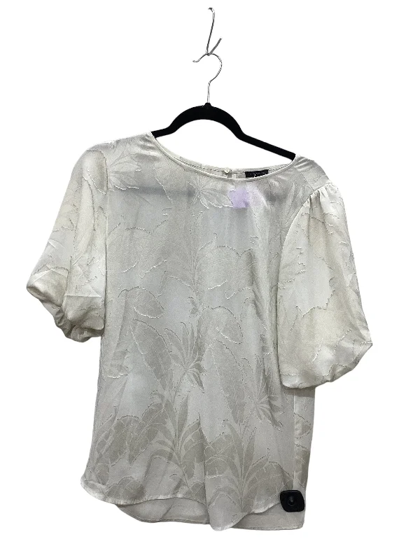 Huge Savings Cream Top Short Sleeve Ann Taylor, Size Xs