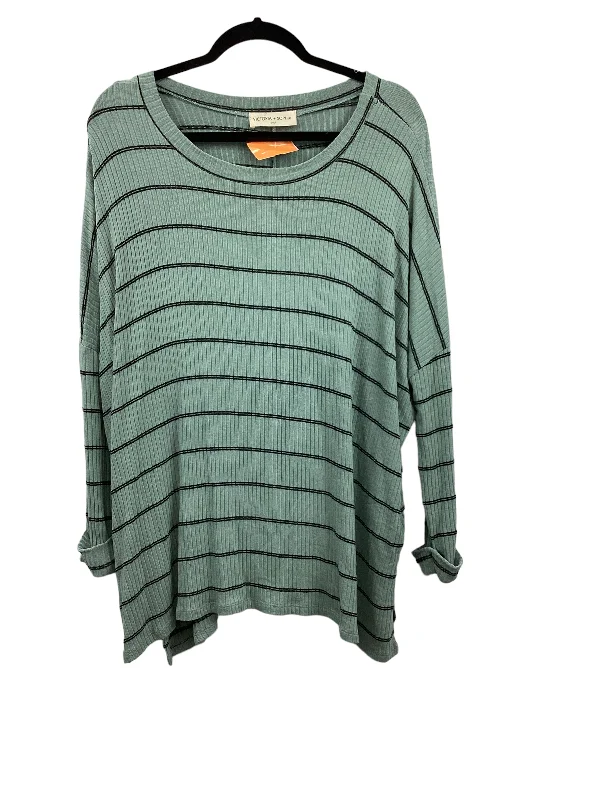 Fantastic Savings Top Long Sleeve By Clothes Mentor  Size: S