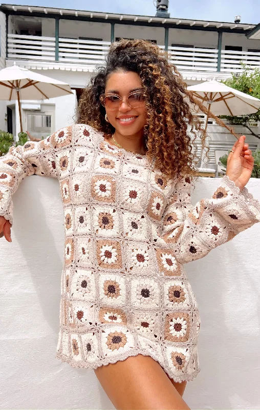 Weekend Deals That Dazzle Mamacita Coverup ~ Neutral Flower Crochet