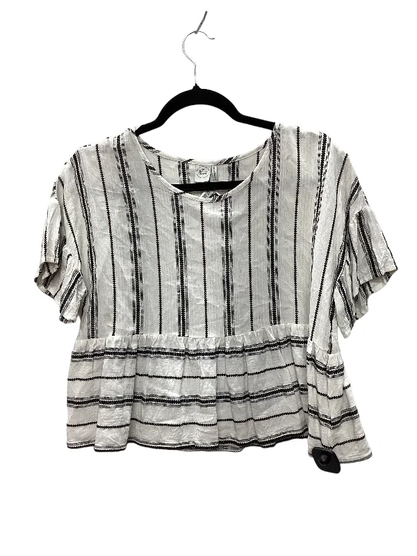 Special Discount Striped Pattern Top Short Sleeve Paper Crane, Size M
