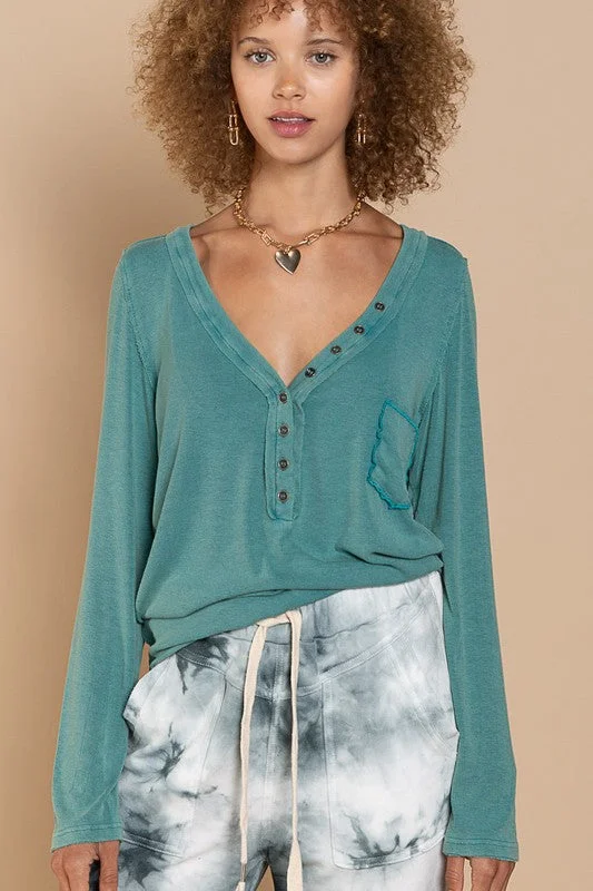 Low Cost V-neck Buttondown Long sleeve top