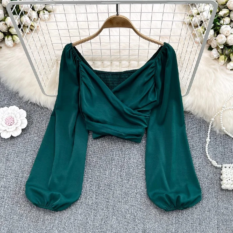 Special Offer Fashionable V-neck pleated bubble long-sleeved shirt for women, fashionable and chic short top     S3962