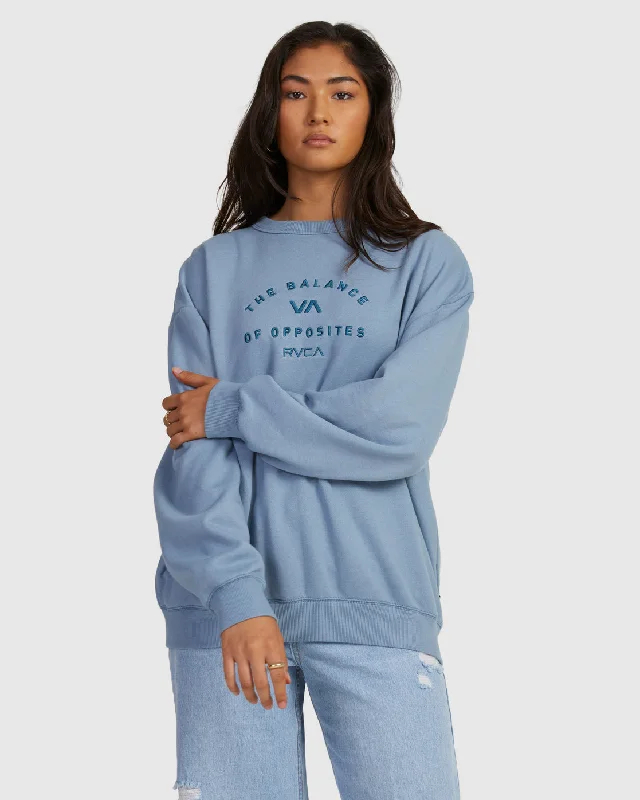 Big Discounts Bold Vintage Crew Neck Sweatshirt - Ice Blue