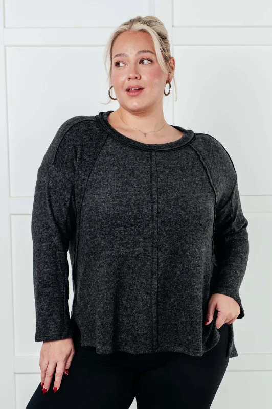 Early Access Simple Silhouette Brushed Hacci Sweater in Black